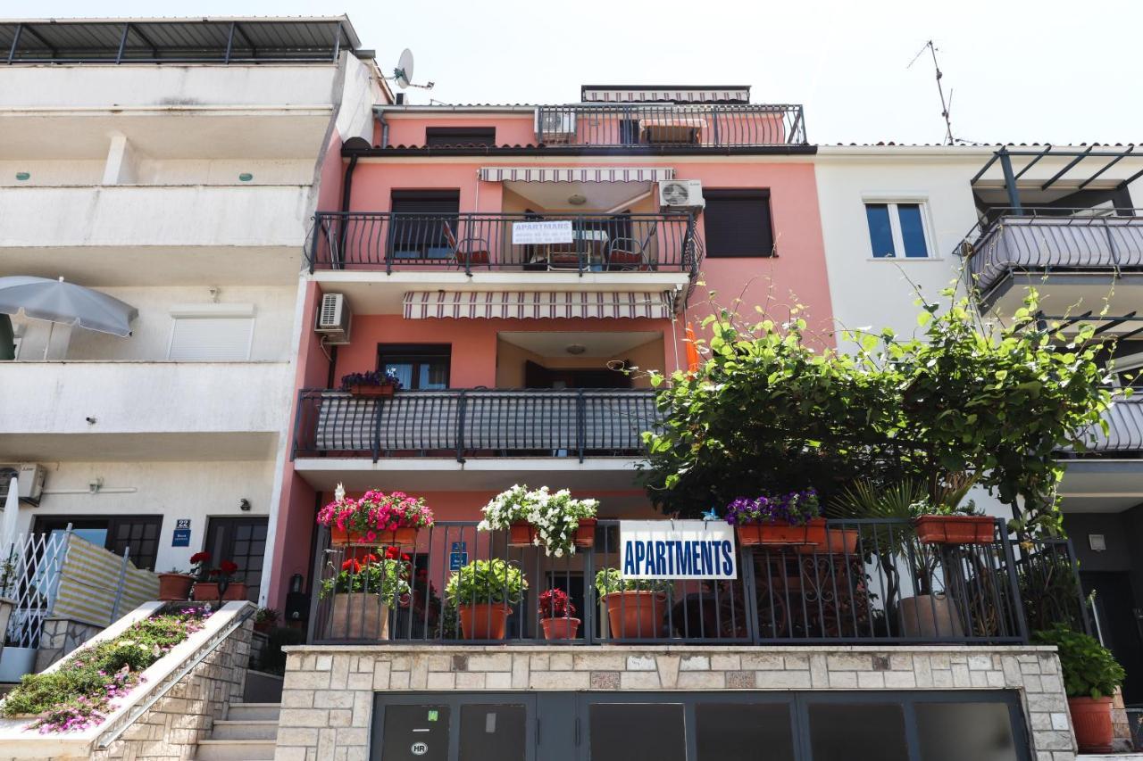Beautiful Sea View Apartments - Niko Ceko Vrsar Dış mekan fotoğraf